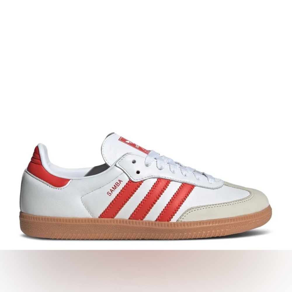 Adidas Sambas - women’s 8.5/ mens 7.5
